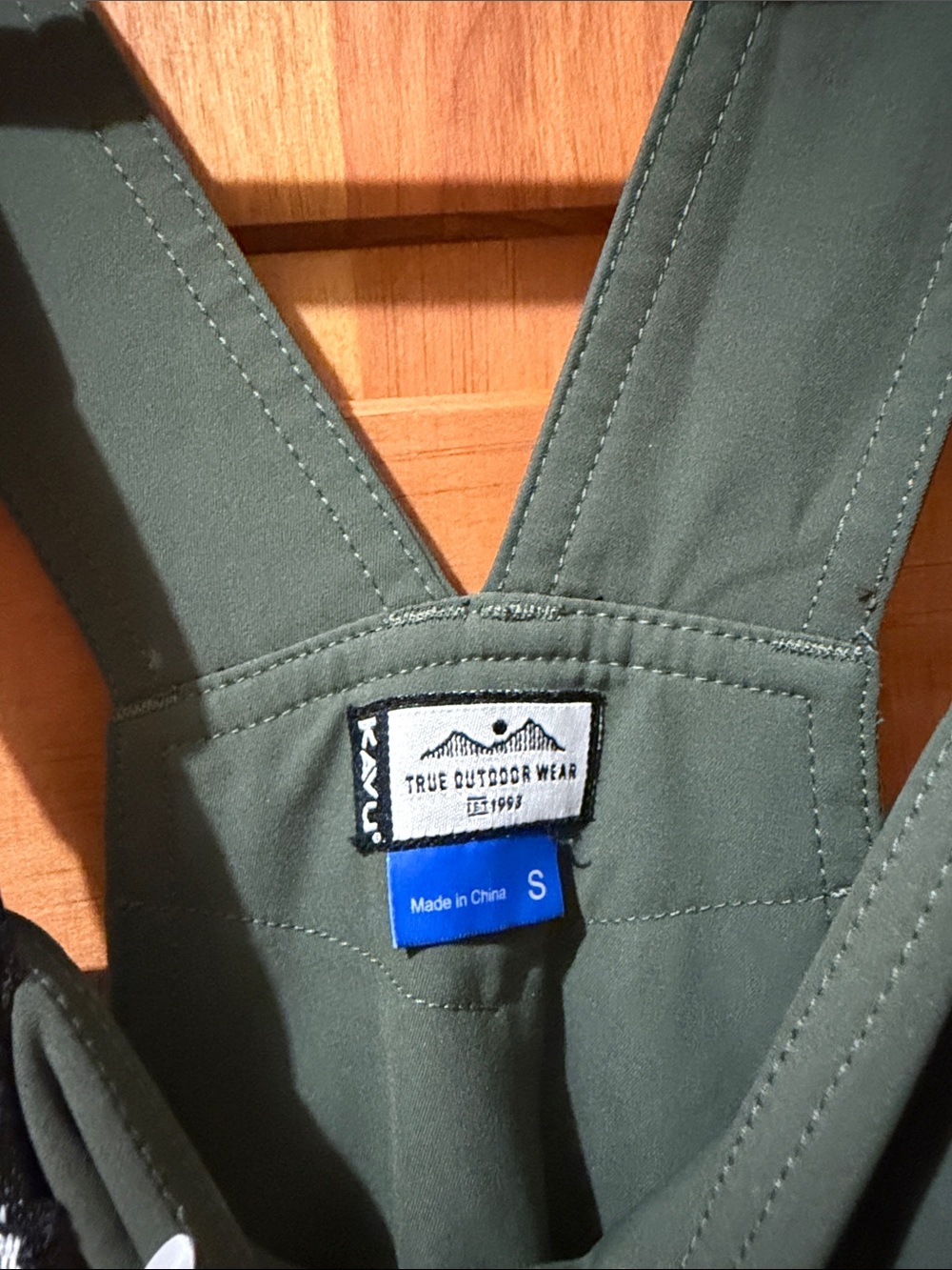 Kavu Women’s San Blas Overalls - Picture 5 of 7